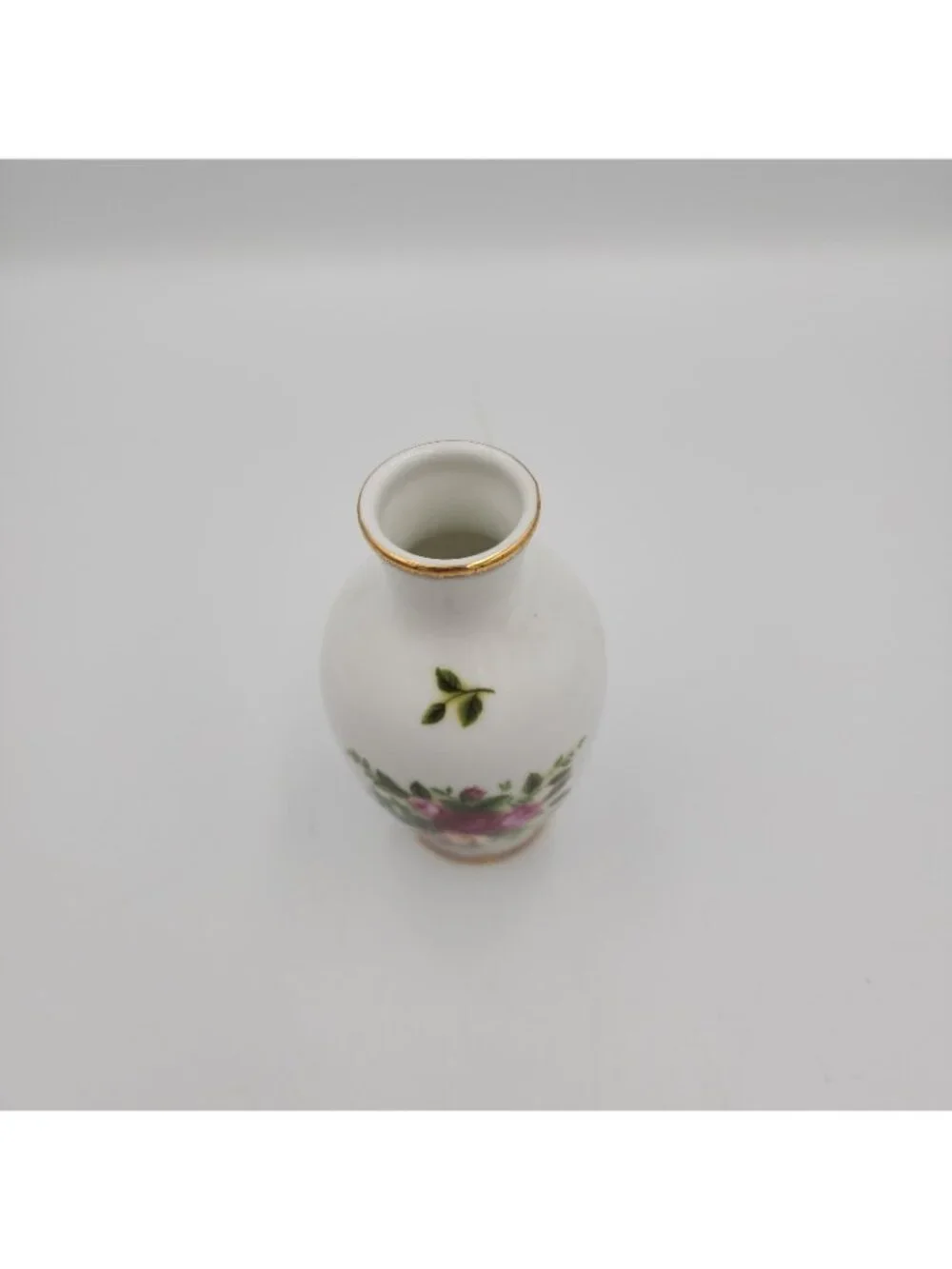 Royal Albert Old Country Roses Small Porcelain Vase 4